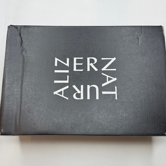 Naturalizer Women's Committed Lug Sole Loafers- Size 11 - Picture 7 of 12